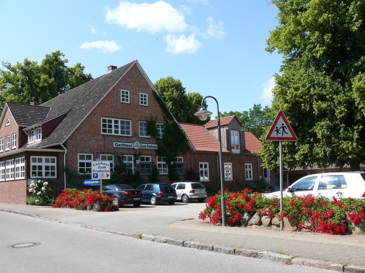 Gasthaus Zum Frohsinn Bosau Eksteriør bilde